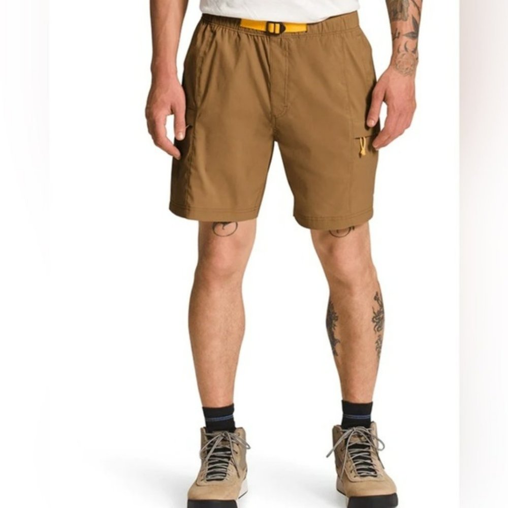The North Face classic v belted khaki utility  hiking cargo shorts L